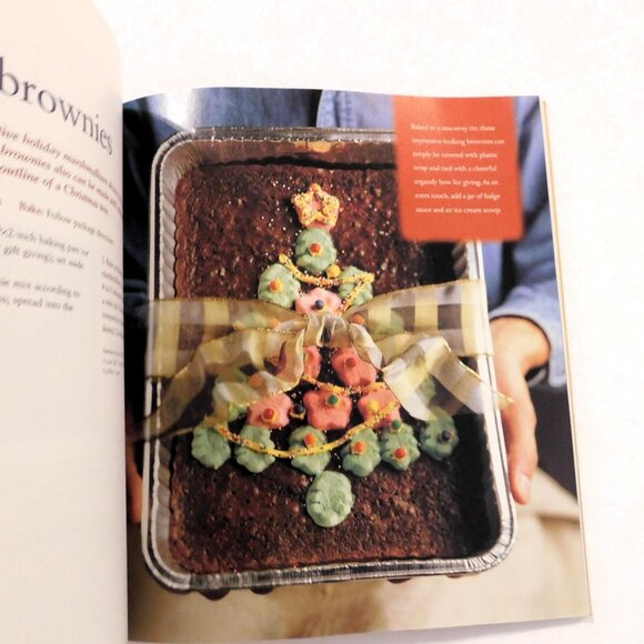 Better Homes and Gardens Christmas Cookies Cookbook 1st Edition 2003 PB Baking - Picture 8 of 10